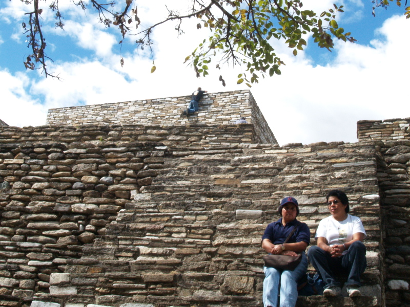 Ben escalar, Mixto Viejo, Guatemala, January 11, 2006