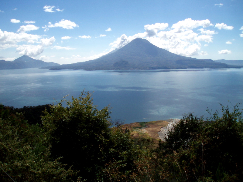 Lago Atitln, Guatemala, January 12, 2006