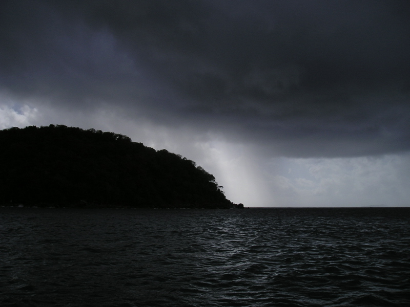 Storm off Cayo de Luis Peña