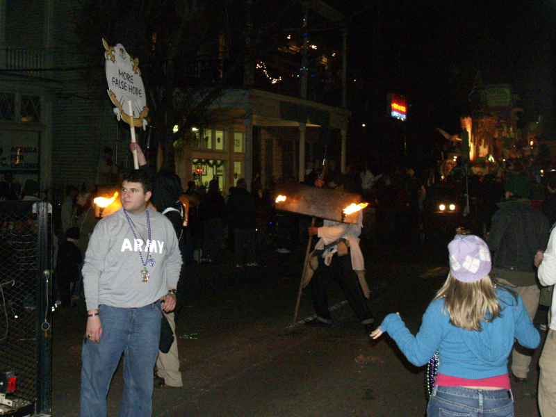 02/01/08 -- Krewe d'Etat Flambeaux