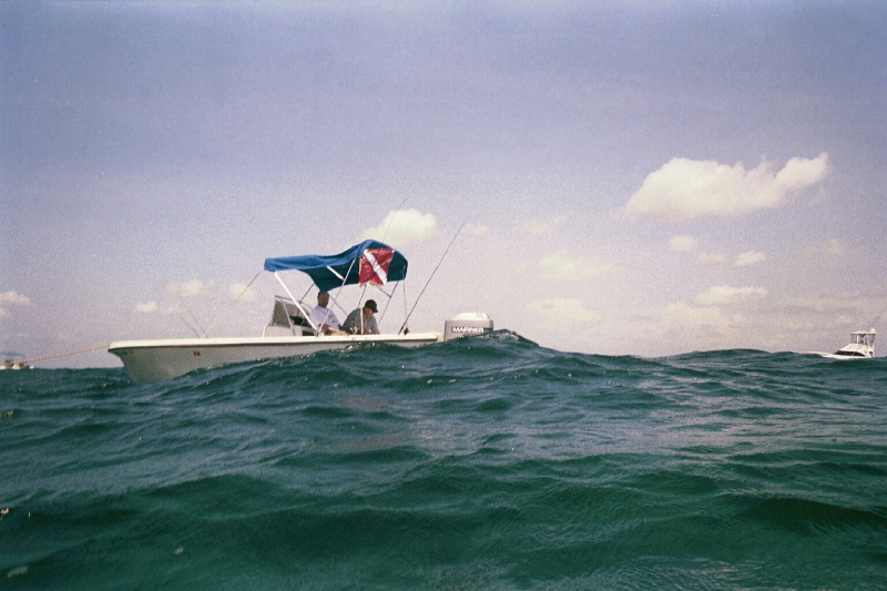 Lifeguards, Hen & Chickens Reef, 07/18/04