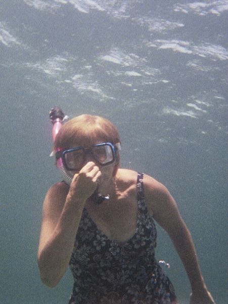 Marge freediving, Alligator Reef, 07/18/04